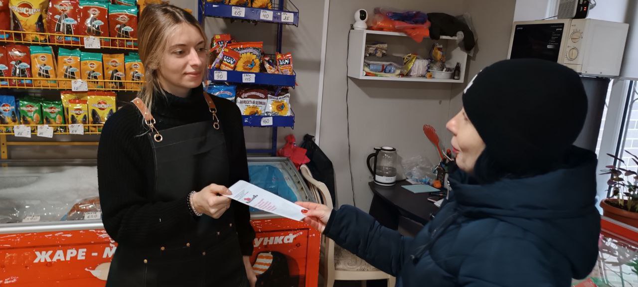 3 декабря, накануне Международного дня борьбы с коррупцией, сотрудники Нововасильевской поселковой библиотеки и Дома культуры провели акцию под названием «Стоп Коррупция!» 3 декабря, накануне Международного дня борьбы с коррупцией, сотрудники Нововасильевской поселковой библиотеки и Дома культуры провели акцию под названием «Стоп Коррупция!»