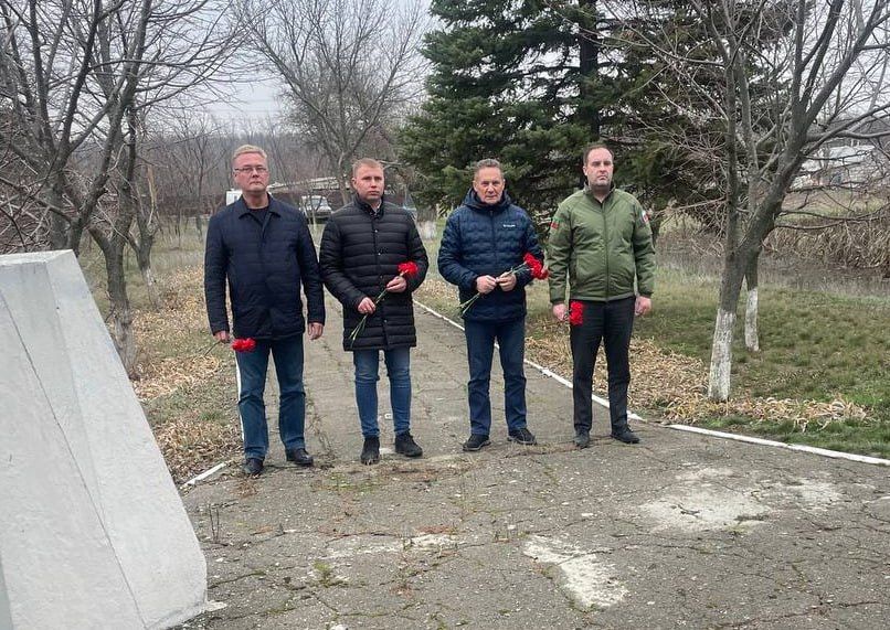 3 декабря - памятная дата - День Неизвестного Солдата 3 декабря - памятная дата - День Неизвестного Солдата