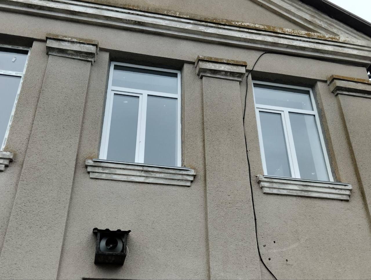 Дагестанские мастера возрождают Дом культуры в селе Раздол Запорожской области Дагестанские мастера возрождают Дом культуры в селе Раздол Запорожской области