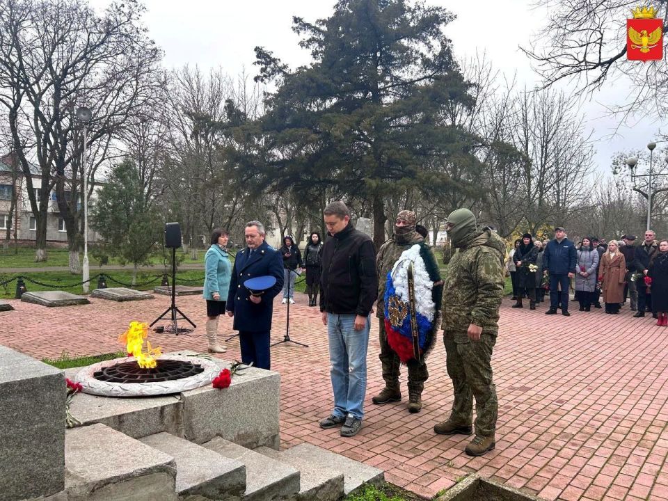 �������� ������..... 3 �������, � ���� ������������ �������, �� ������������ ��������� ������-�������� � ����������� ������ ��������� ��������� ������������� ������