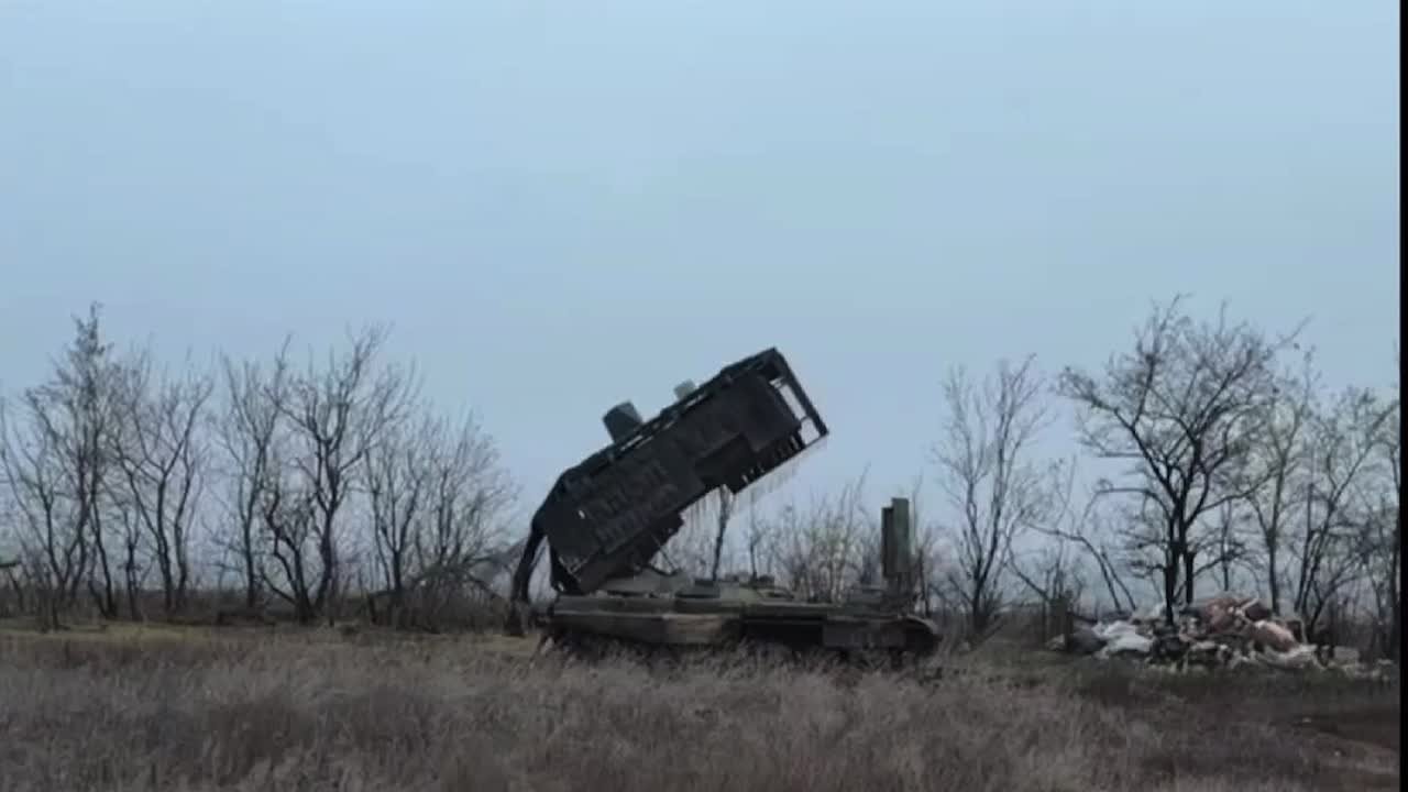 В ходе воздушной разведки в населенном пункте Гуляйполе Запорожской области выявлены укрепленные позиции ВФУ