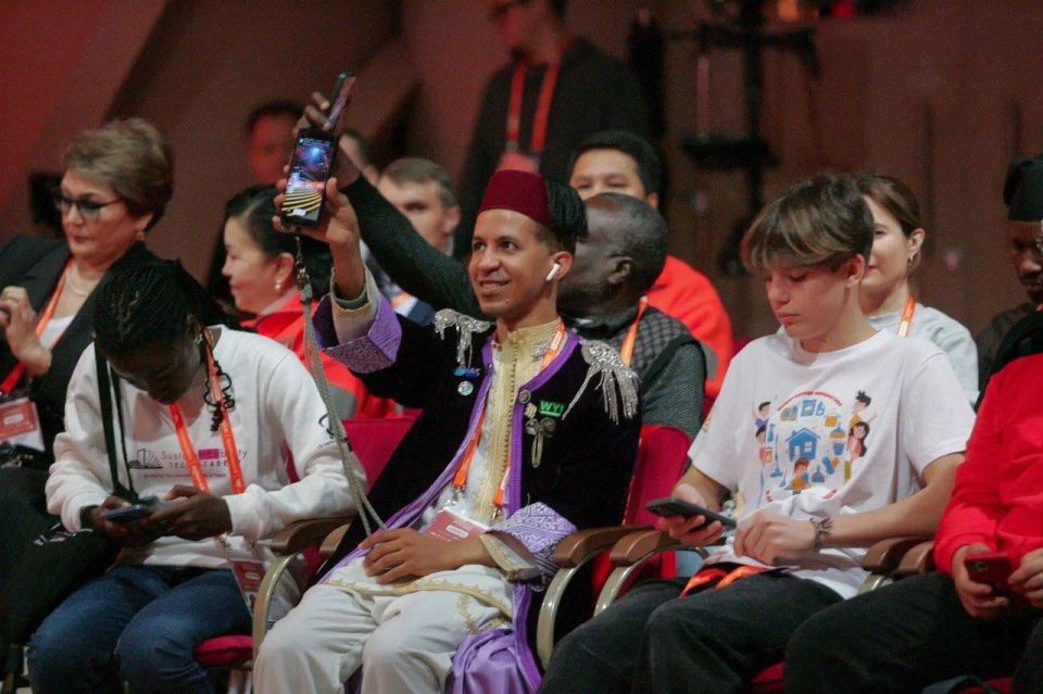 Статс-секретарь – заместитель Министра обороны РФ, председатель фонда «Защитники Отечества» Анна Цивилева приняла участие в церемонии награждения Международной премии #МЫВМЕСТЕ и вручила награды лауреатам номинации «Герои... Статс-секретарь – заместитель Министра обороны РФ, председатель фонда «Защитники Отечества» Анна Цивилева приняла участие в церемонии награждения Международной премии #МЫВМЕСТЕ и вручила награды лауреатам номинации «Герои...