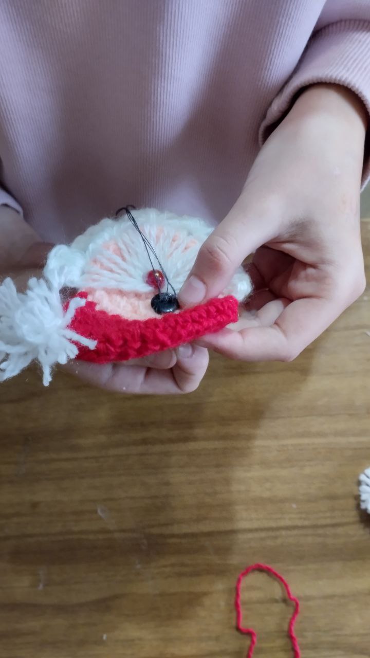 В Приазовском ДК на кружке "вязание крючком " начинаем готовиться к Новому году В Приазовском ДК на кружке "вязание крючком " начинаем готовиться к Новому году