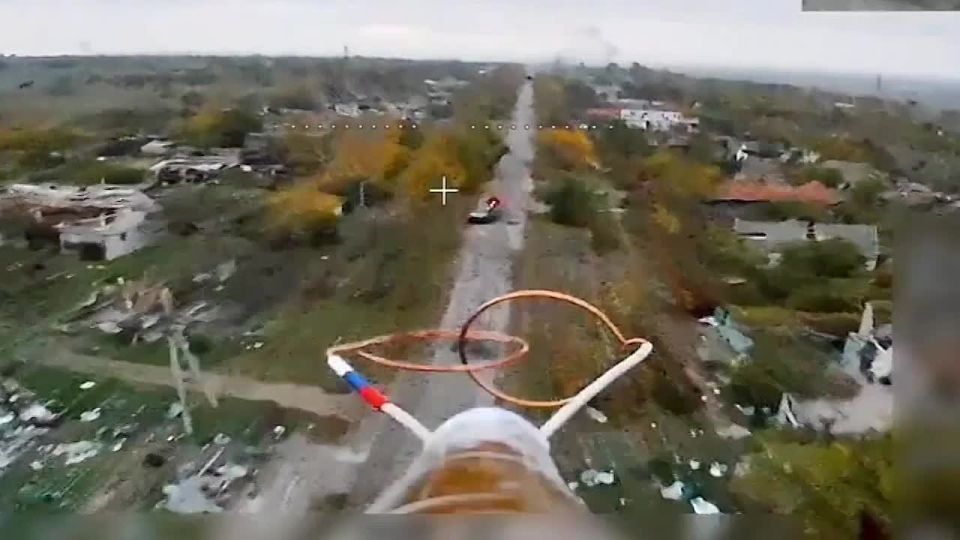 Операторы ударных БПЛА подразделения войск беспилотных систем группировки войск «Днепр» уничтожили технику и группу пехоты ВФУ при ротации в Запорожской области