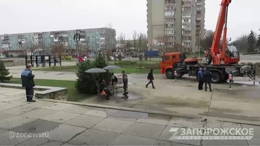 В Энергодаре началась предновогодняя подготовка