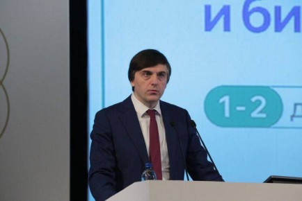 1–2 декабря 2025 года в Московском государственном университете имени М.В. Ломоносова прошёл масштабный Всероссийский съезд преподавателей и учителей математики и биологии из всех регионов страны