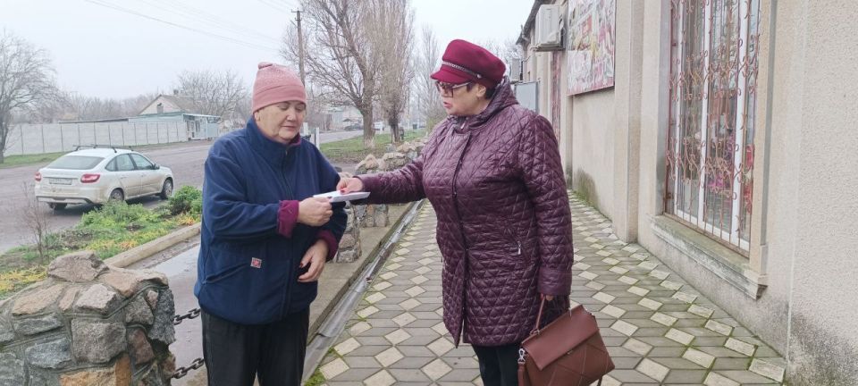 3 декабря, накануне Международного дня борьбы с коррупцией, сотрудники Нововасильевской поселковой библиотеки и Дома культуры провели акцию под названием «Стоп Коррупция!» 3 декабря, накануне Международного дня борьбы с коррупцией, сотрудники Нововасильевской поселковой библиотеки и Дома культуры провели акцию под названием «Стоп Коррупция!»