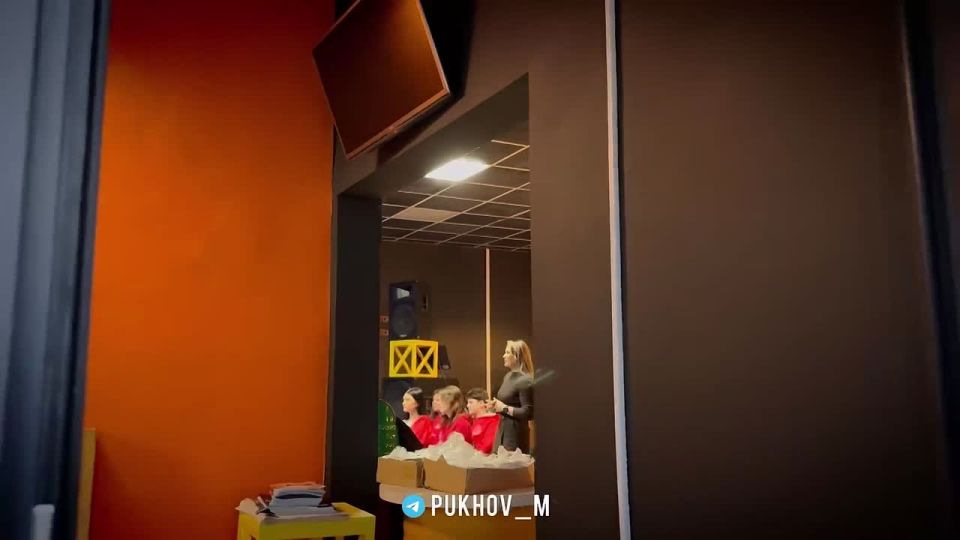 Максим Пухов: Встретился с нашими энергодарскими добровольцами