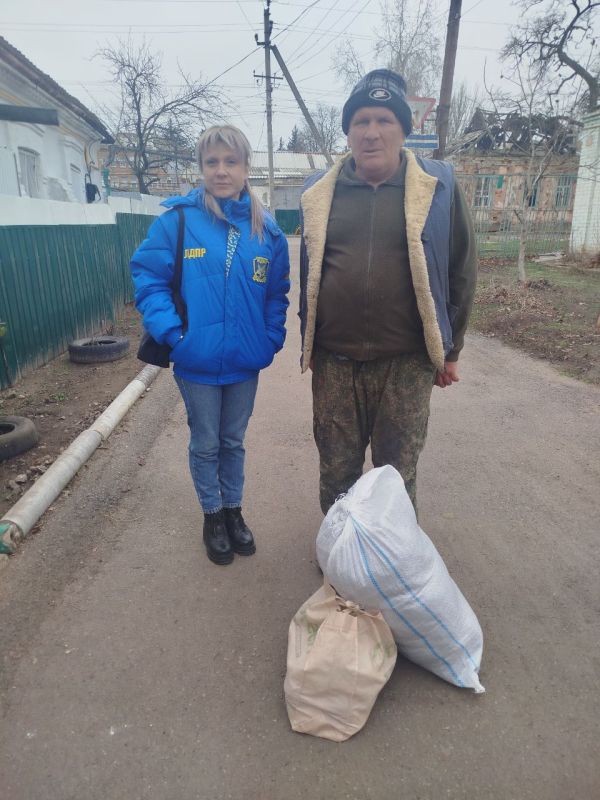 ЛДПР оказала помощь жителю Гуляйполя, потерявшему дом и документы