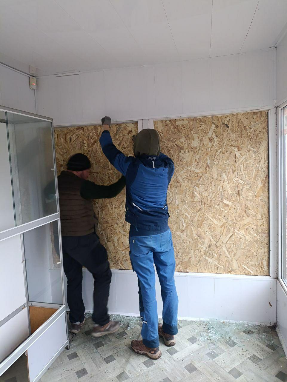 Шефы из Республики Карелии помогают восстанавливать достопримечательности Васильевского муниципального округа Шефы из Республики Карелии помогают восстанавливать достопримечательности Васильевского муниципального округа