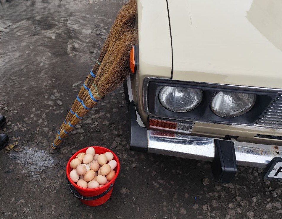 Сотрудники администрации Токмакского муниципального округа совместно с сотрудниками полиции провели рейды по несанкционированной торговле Сотрудники администрации Токмакского муниципального округа совместно с сотрудниками полиции провели рейды по несанкционированной торговле