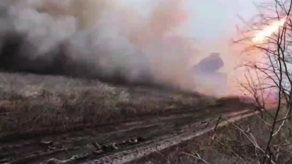 Расчет ТОС «Солнцепек» группировки войск «Восток» уничтожил опорный пункт ВФУ в районе населенного пункта Гуляйполе Запорожской области