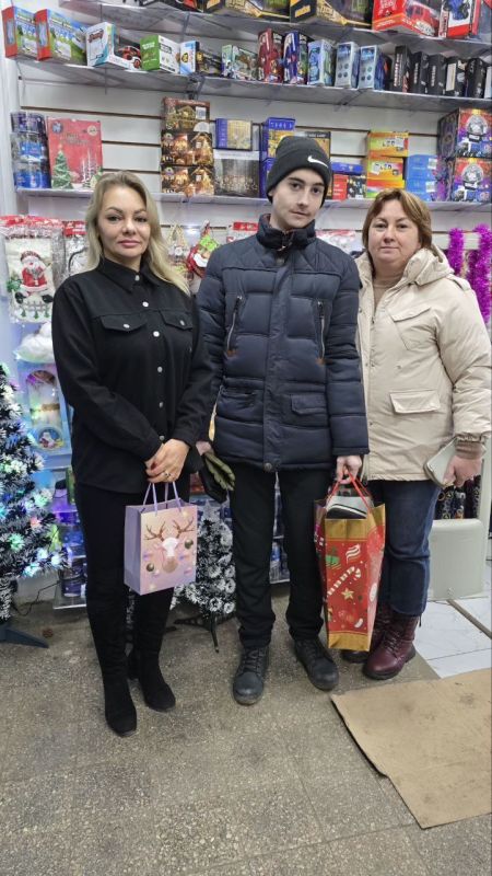 В День волонтера активист «Единой России» оказала поддержку ребенку с инвалидностью