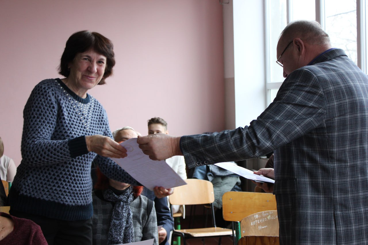 В Куйбышево отметили 60-летие школы В Куйбышево отметили 60-летие школы