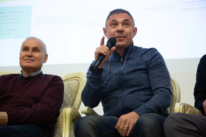 Анна Хорошун: Настоящие мужские советы, как победить матершину среди школьников Анна Хорошун: Настоящие мужские советы, как победить матершину среди школьников