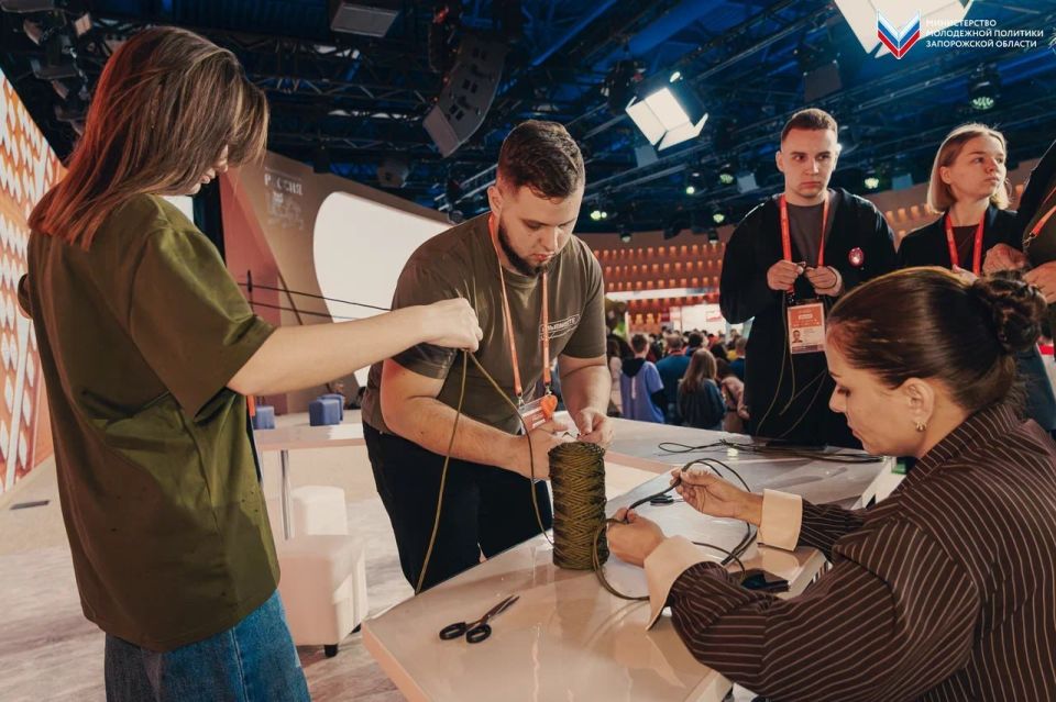 В рамках Международного форума гражданского участия #МЫВМЕСТЕ добровольцы Запорожской области провели мастер-класс В рамках Международного форума гражданского участия #МЫВМЕСТЕ добровольцы Запорожской области провели мастер-класс