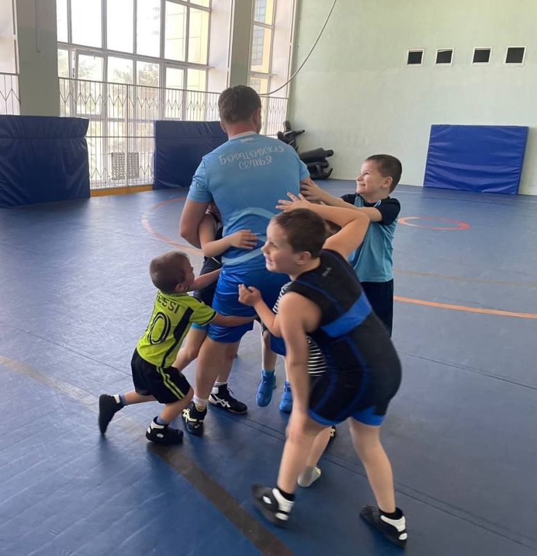 ���������� ����� ������ ������ ��������� ���������� ����� ����� � ���������� � �������� �� 5 �� 18 ���!