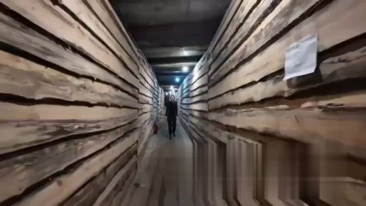 Британский телеканал Sky News внезапно начал делать сюжеты про "секретные подземные города Азова на востоке Украины", чтобы сформировать у зрителя ощущение, что Украина всё ещё не сдалась