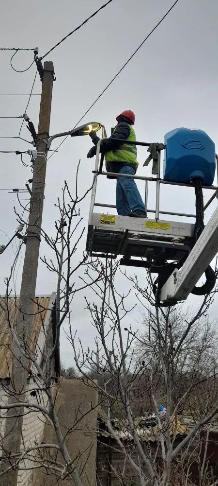 Обновление уличного освещения в селе Осипенко Обновление уличного освещения в селе Осипенко