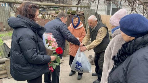 Жительницу Каменско-Днепровского района поздравили со 100-летним юбилеем