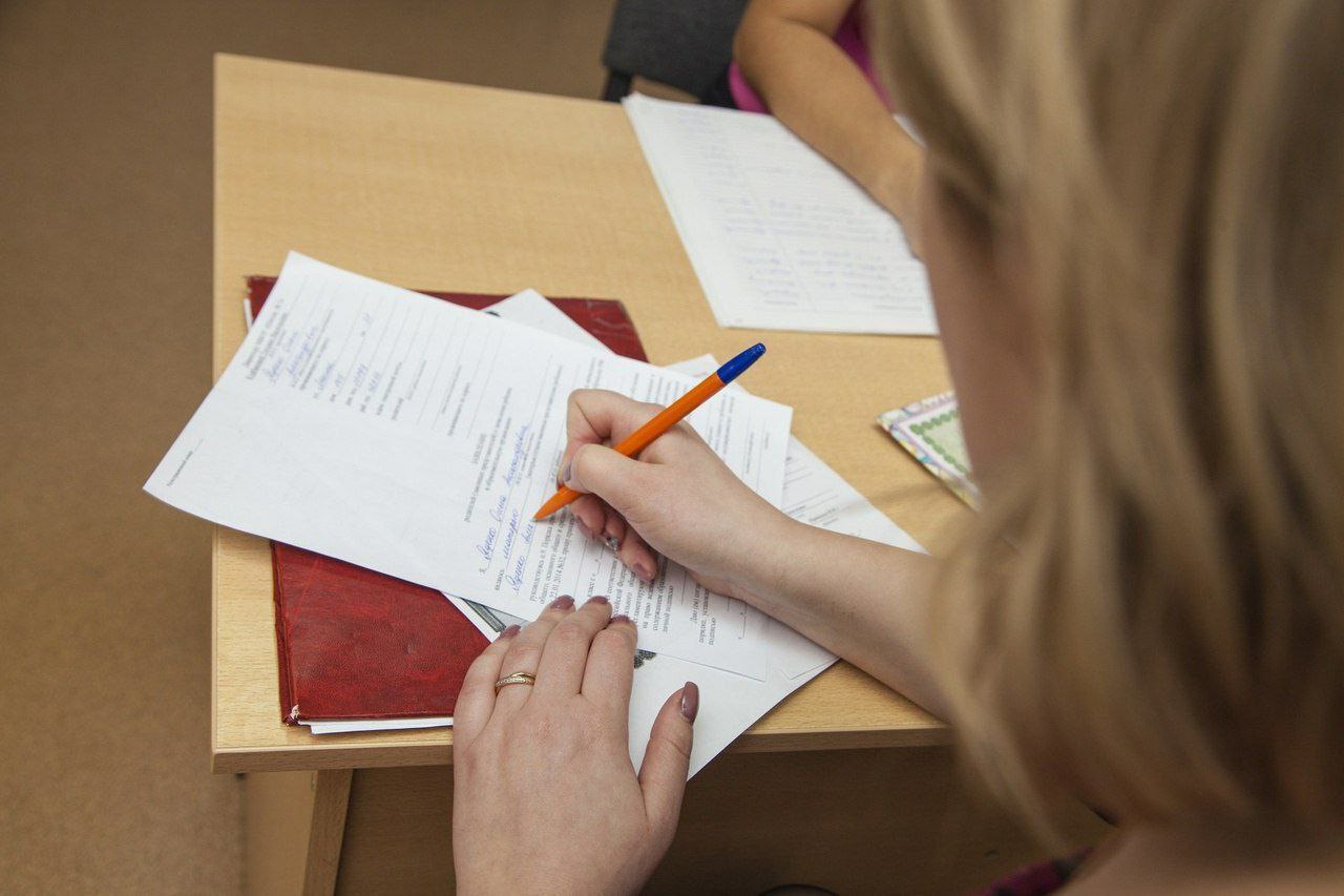 Минимущество информирует!. Физические и юридические лица, обладающие правом собственности на объекты коммерческого, нежилого, движимого, недвижимого имущества, имеющего признаки бесхозяйного, могут обратиться в Минимущество...