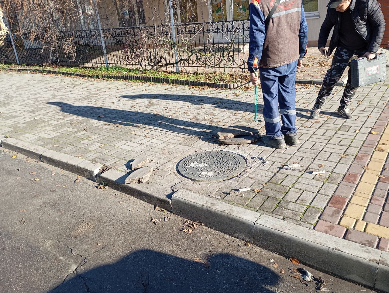 Подготовительные работы к новогодним праздникам в Кирилловке Подготовительные работы к новогодним праздникам в Кирилловке