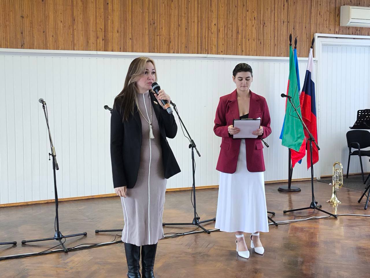 Алёна Трокай: В Администрации Веселовского муниципального округа прошёл теплый и искренний концерт «Сильна героями Россия», приуроченный ко Дню Героев Отечества — дате, которая напоминает о мужестве, верности долгу и силе...