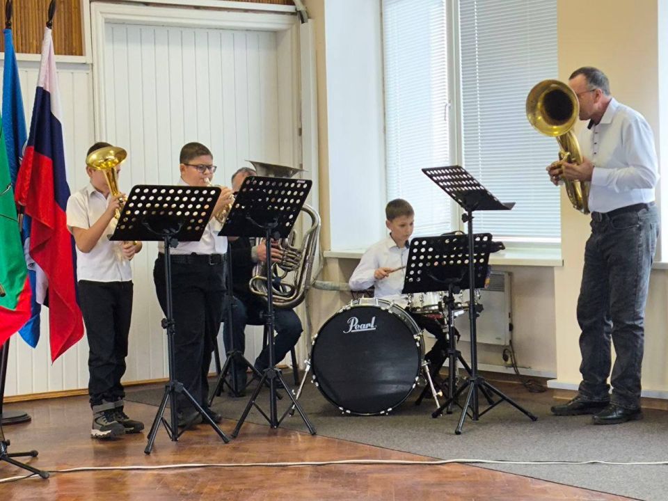 ���� ������: � ������������� ������������ �������������� ������ ������ ������ � ��������� ������� ������� ������� �������, ������������ �� ��� ������ ��������� � ����, ������� ���������� � ��������, �������� ����� � ����...