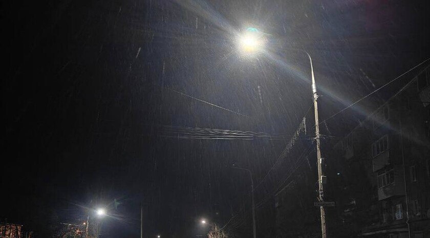 Пологи в новом свете. Отремонтировано освящение пяти участков