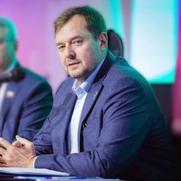 Сегодня свой День рождения отмечает Губернатор Запорожской области Евгений Витальевич Балицкий