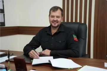 Поздравление с Днём рождения Губернатора Запорожской области Евгения Балицкого от Председателя Объединения профсоюзов России СОЦПРОФ Сергея Вострецова Уважаемый Евгений Витальевич! От имени Объединения профсоюзов России...