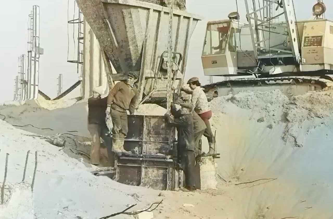 Евгений Балицкий: 10 декабря 1984 года на Запорожской атомной электростанции был включен в энергосистему страны энергоблок номер один Евгений Балицкий: 10 декабря 1984 года на Запорожской атомной электростанции был включен в энергосистему страны энергоблок номер один