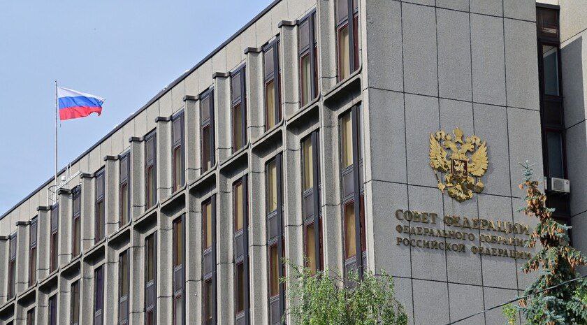 Совет Федерации одобрил закон о передаче бесхозного жилья государству в Донбассе и Новороссии