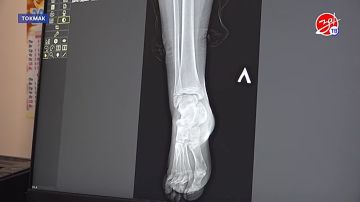 4 молодых врача усилили штат Токмакской районной больницы