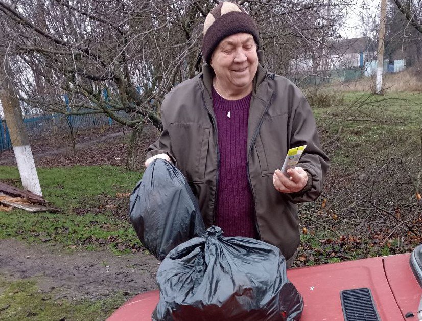 «Народный фронт» помогает жителям прифронтовых сёл Токмакского муниципального округа «Народный фронт» помогает жителям прифронтовых сёл Токмакского муниципального округа