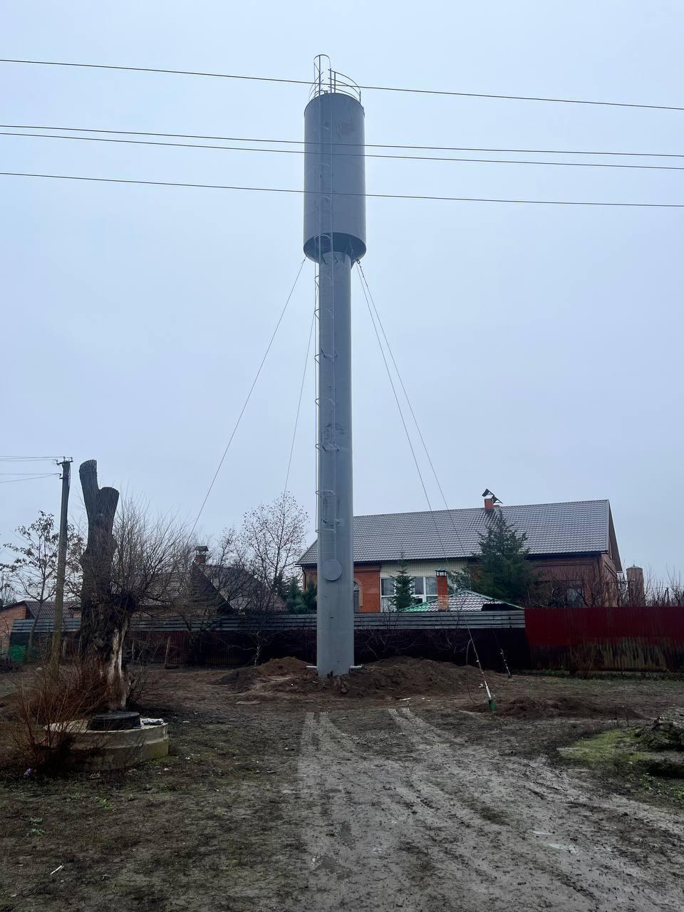 В Акимовке установили три водонапорные башни