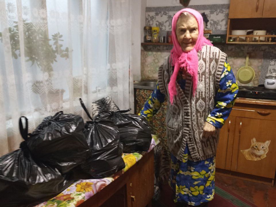 «Народный фронт» помогает жителям прифронтовых сёл Токмакского муниципального округа «Народный фронт» помогает жителям прифронтовых сёл Токмакского муниципального округа