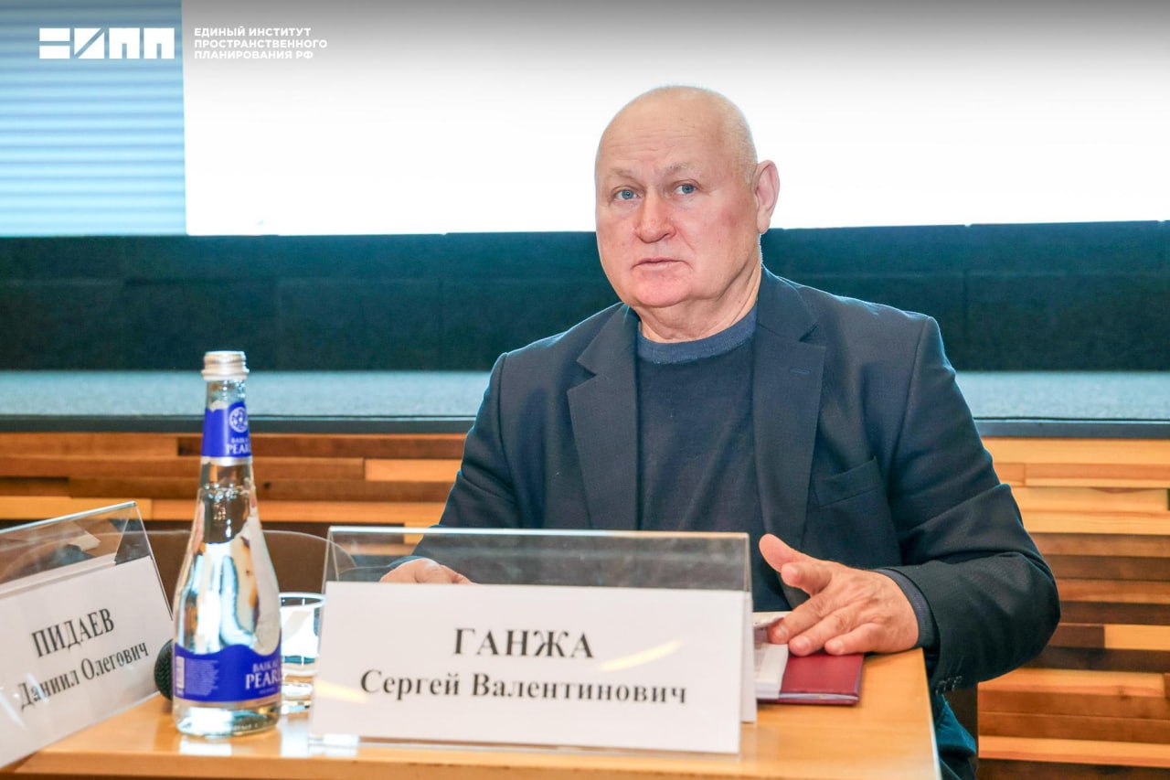 Единый институт представил в Правительстве Запорожской области Схему территориального планирования региона Единый институт представил в Правительстве Запорожской области Схему территориального планирования региона