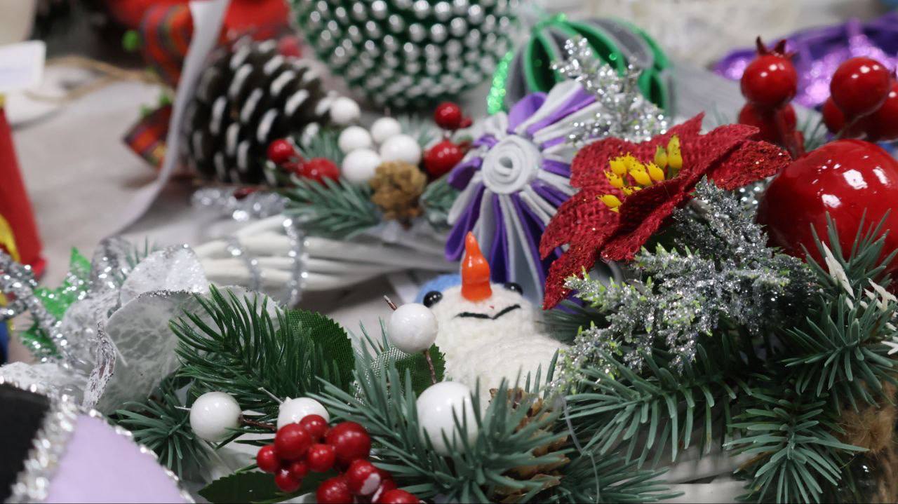 В Запорожской области подвели итоги регионального этапа конкурса «Рождественская игрушка» В Запорожской области подвели итоги регионального этапа конкурса «Рождественская игрушка»