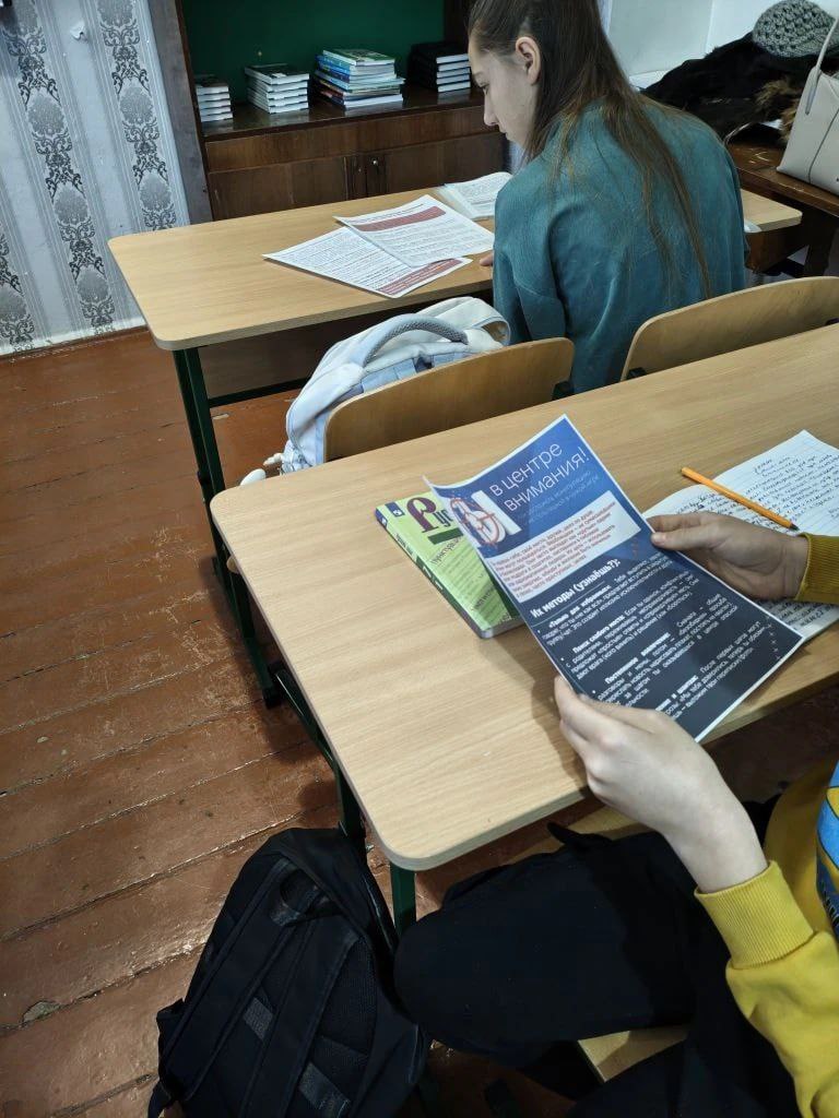 Мы живем в век информатизации Мы живем в век информатизации