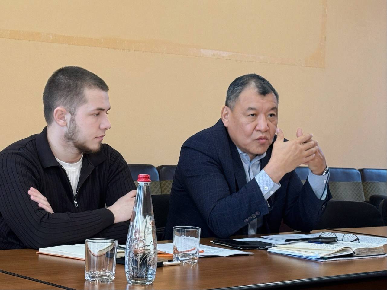 В Приморске состоялось совещание на тему «Окончание полевых работ 2025» В Приморске состоялось совещание на тему «Окончание полевых работ 2025»