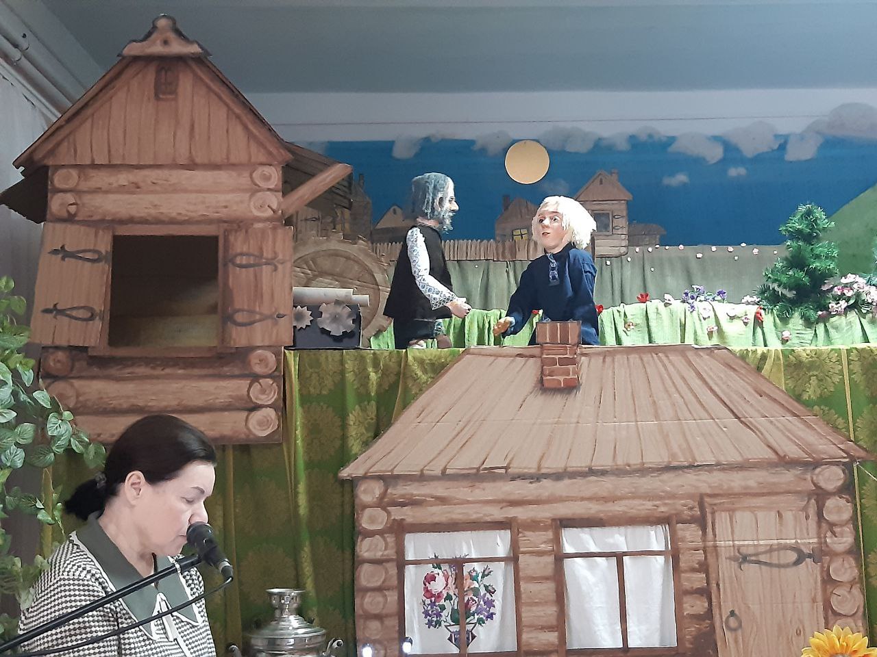 Юные артисты Константиновки представили кукольный спектакль Юные артисты Константиновки представили кукольный спектакль