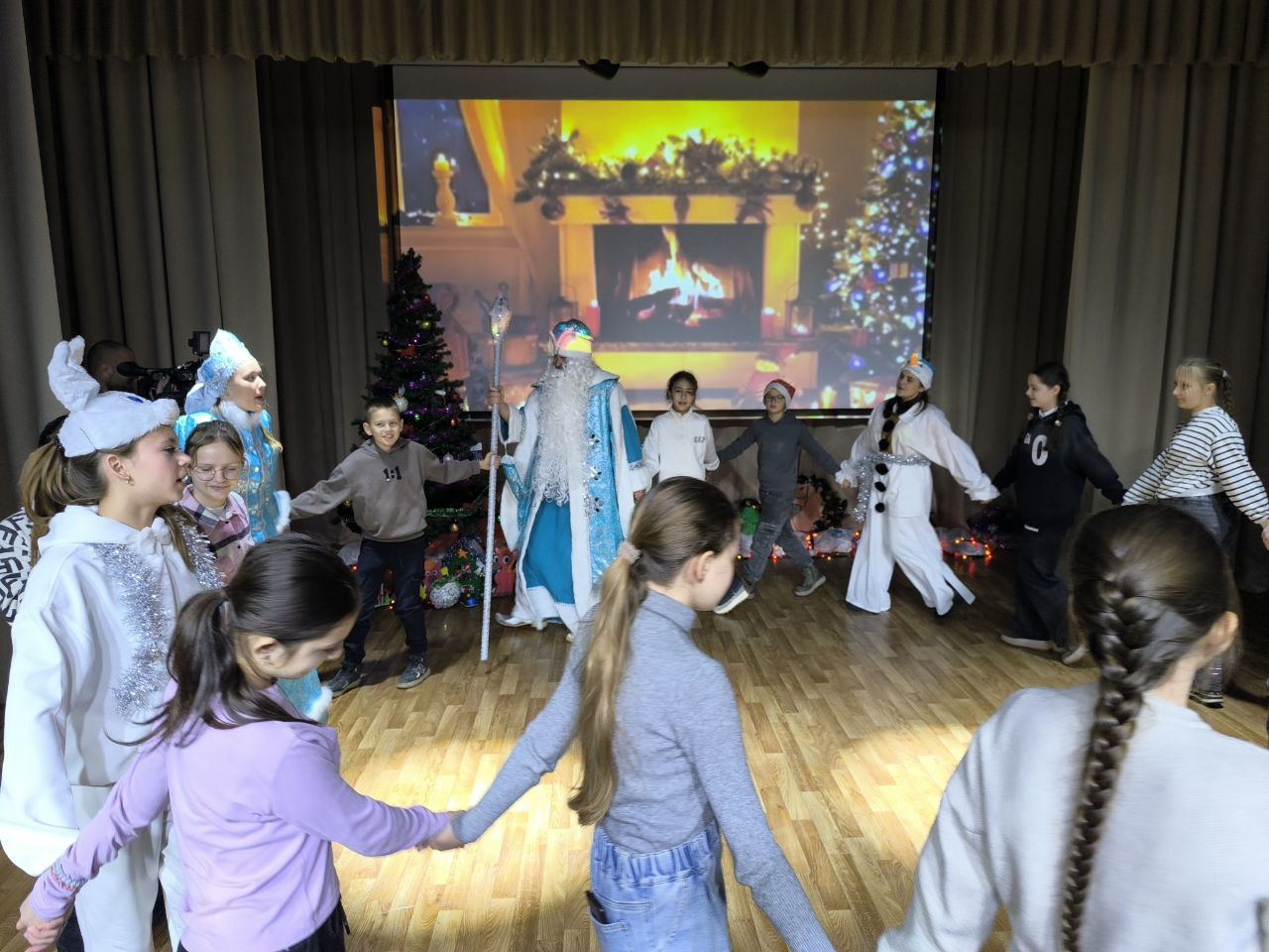 Александр Трудоношин: Добро пожаловать в резиденцию Деда Мороза! Александр Трудоношин: Добро пожаловать в резиденцию Деда Мороза!