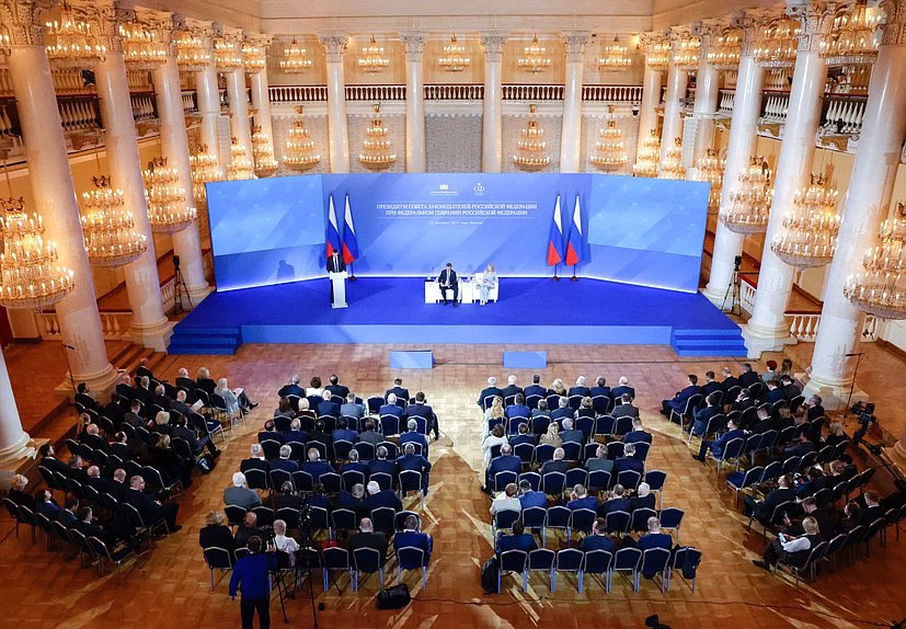 Виктор Емельяненко: В Москве прошло заседание Президиума Совета законодателей Российской Федерации при Федеральном Собрании Российской Федерации