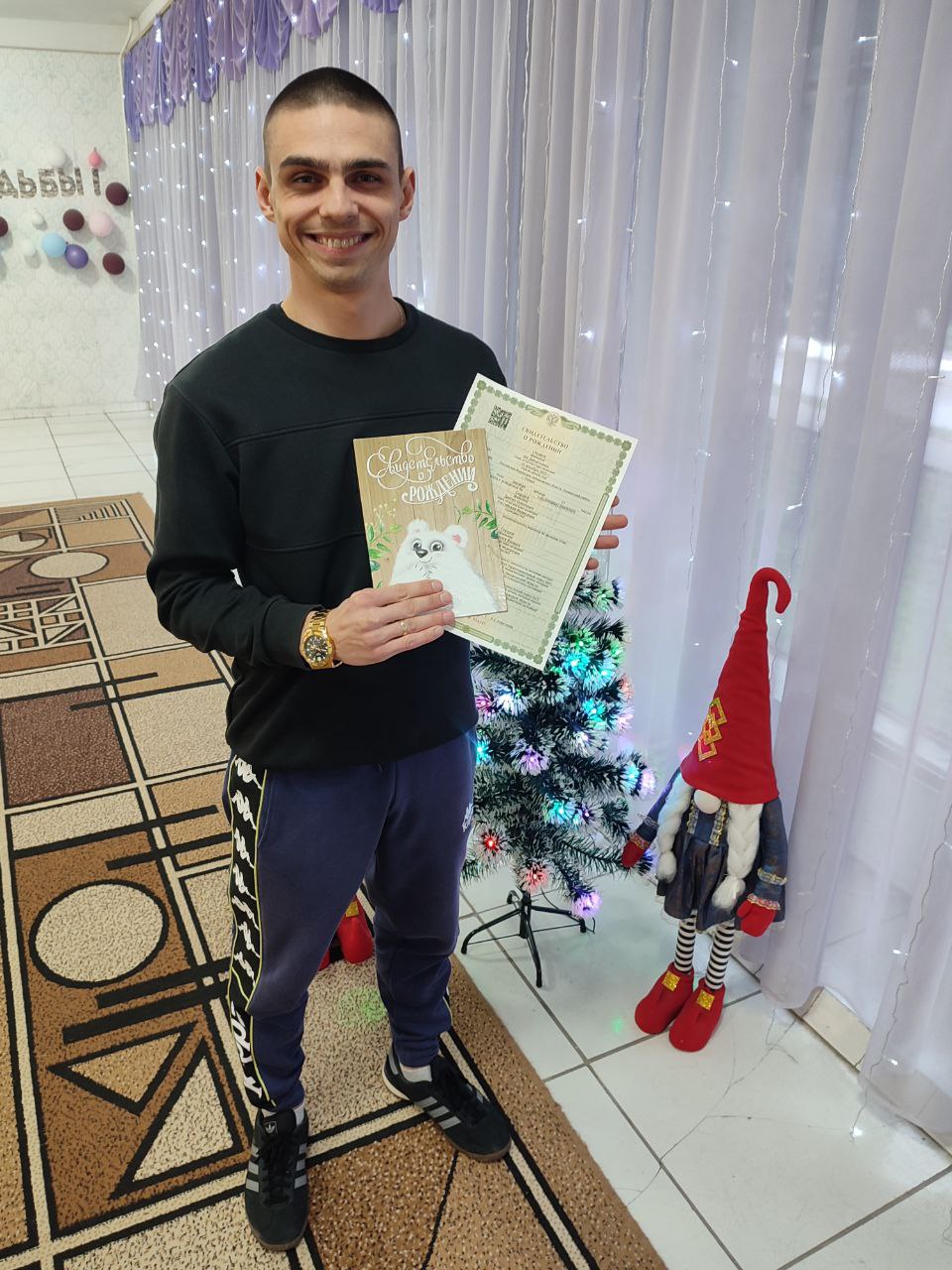 Сегодня в территориальном отделе ЗАГС Токмакского района Управления ЗАГС Запорожской области состоялась юбилейная регистрация рождения