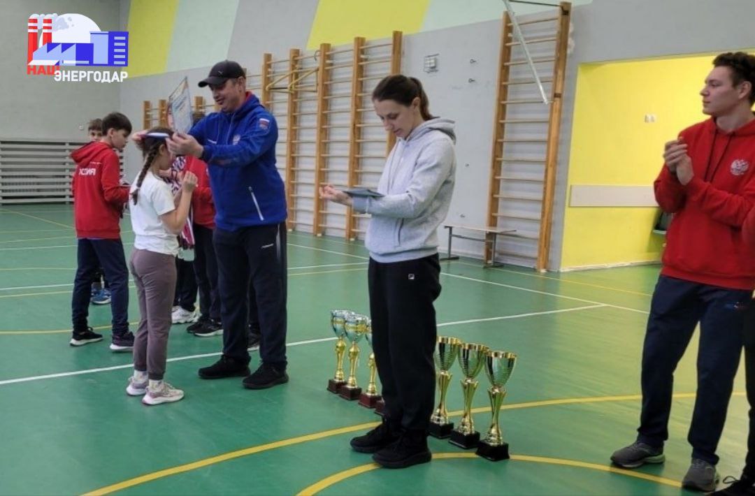 В Энергодаре состоялось физкультурно-спортивное мероприятие — Открытое первенство МКУ «ФОЦ «Школа бокса им. В. Р. Манзули» по лёгкой атлетике В Энергодаре состоялось физкультурно-спортивное мероприятие — Открытое первенство МКУ «ФОЦ «Школа бокса им. В. Р. Манзули» по лёгкой атлетике