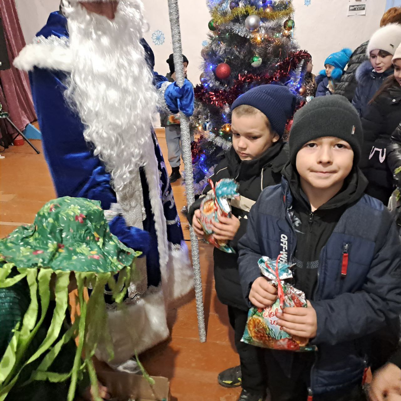 Гостиная зимнего волшебника открылась в селе Анновка Гостиная зимнего волшебника открылась в селе Анновка