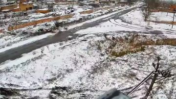 Операторы БПЛА 38 бригады 35 армии ликвидируют пехотинцев противника в районе Зализничного под Гуляйполем