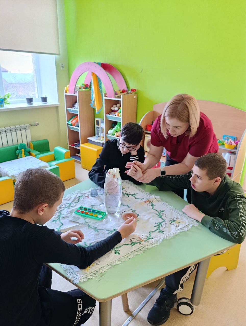 18.12.2025 г. в ГБУ "Комплексный центр социального обслуживания населения" Министерства труда и социальной политики Запорожской области, в отделении реабилитации детей-инвалидов г. Мелитополь прошло мероприятие "Облако... 18.12.2025 г. в ГБУ "Комплексный центр социального обслуживания населения" Министерства труда и социальной политики Запорожской области, в отделении реабилитации детей-инвалидов г. Мелитополь прошло мероприятие "Облако...