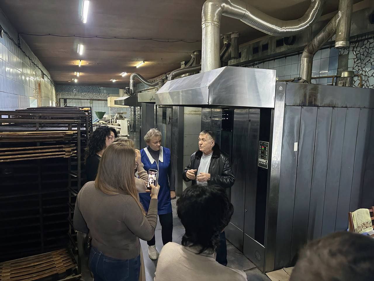 На прошлой неделе одно из ведущих предприятий Приморского муниципалитета - ООО "Приморский" - принимало гостей из Министерства АПК и продовольственной политики Запорожской области На прошлой неделе одно из ведущих предприятий Приморского муниципалитета - ООО "Приморский" - принимало гостей из Министерства АПК и продовольственной политики Запорожской области